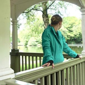 Meet your Posher, Julia